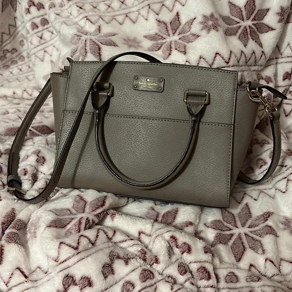 Kate spade New York cross body bag - Picture 2 of 12